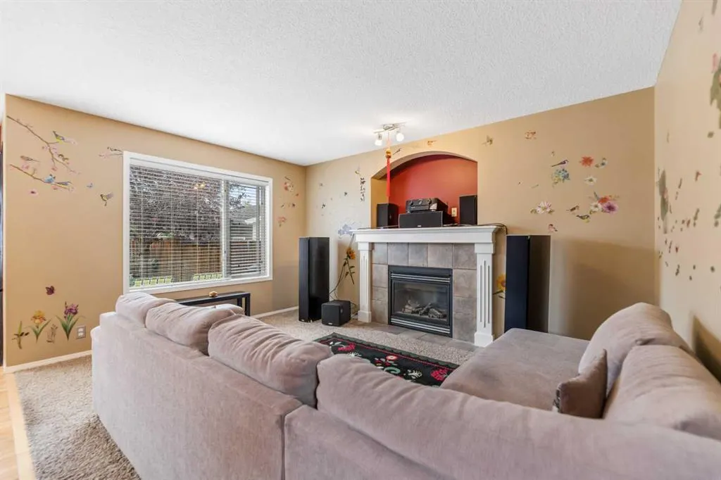 13 Covewood Manor NE