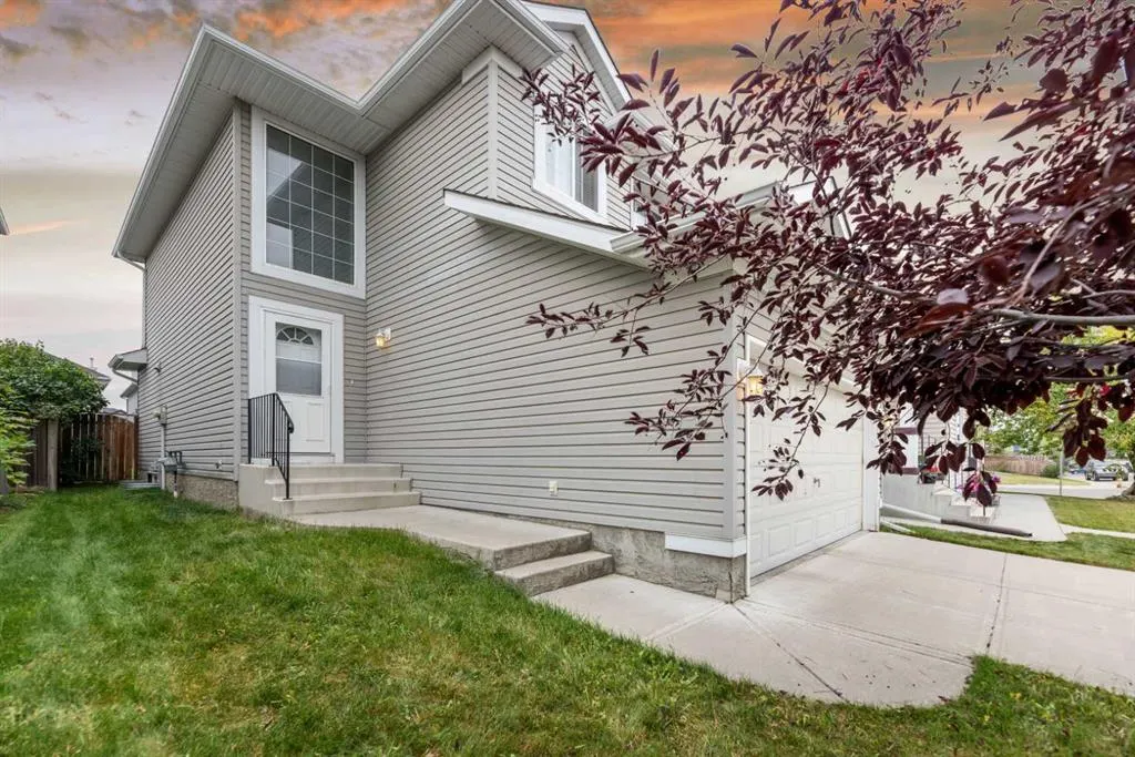 13 Covewood Manor NE
