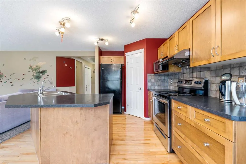 13 Covewood Manor NE