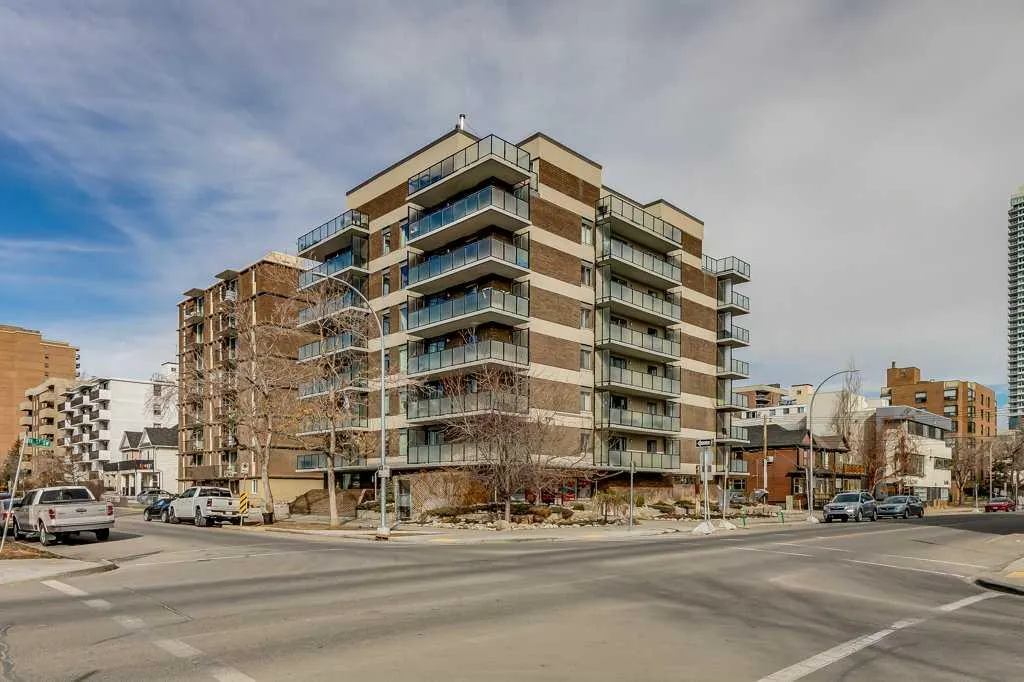 1208 14 Avenue SW, #404