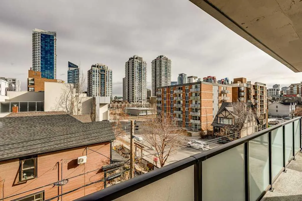 1208 14 Avenue SW, #404