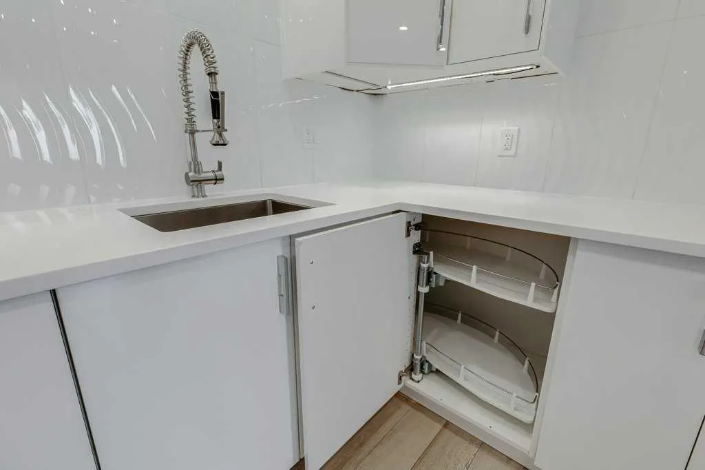 1208 14 Avenue SW, #404