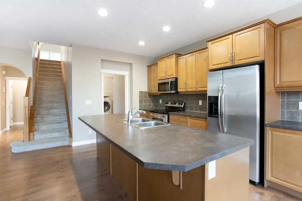 489 Mahogany Court SE