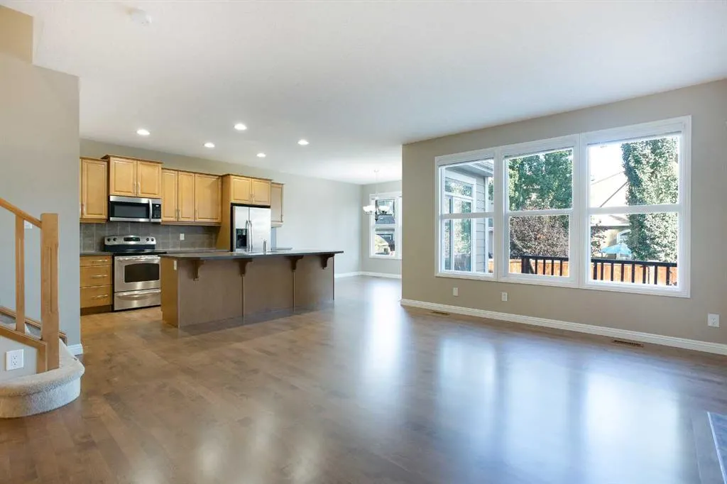 489 Mahogany Court SE