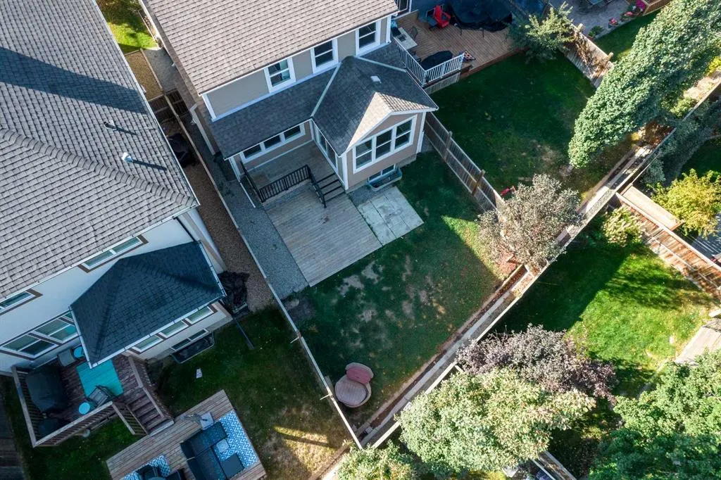 489 Mahogany Court SE