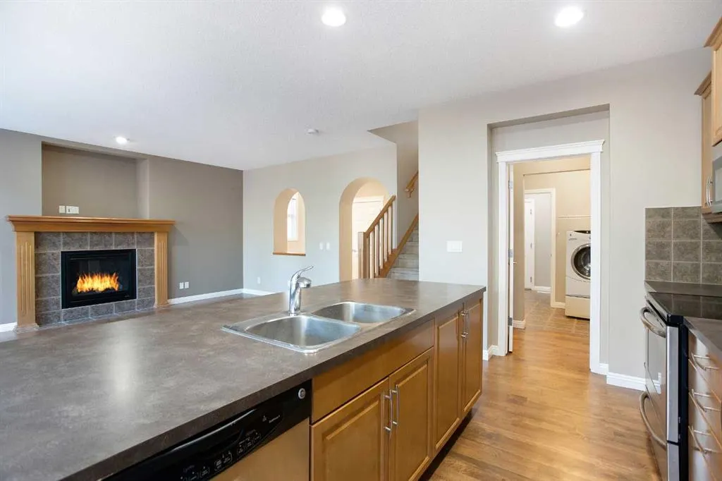 489 Mahogany Court SE