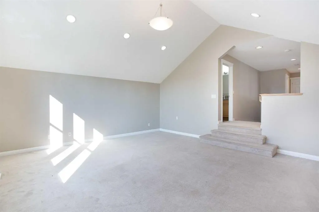 489 Mahogany Court SE