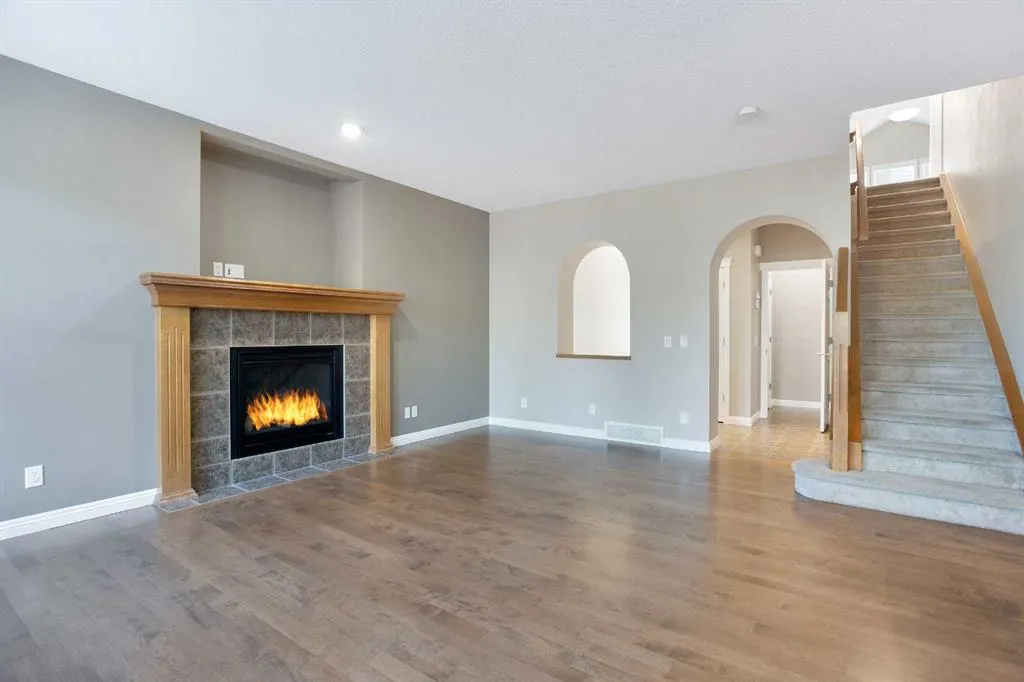 489 Mahogany Court SE