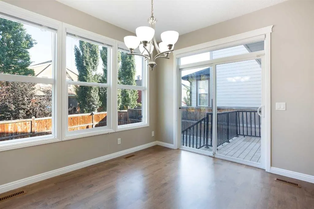 489 Mahogany Court SE