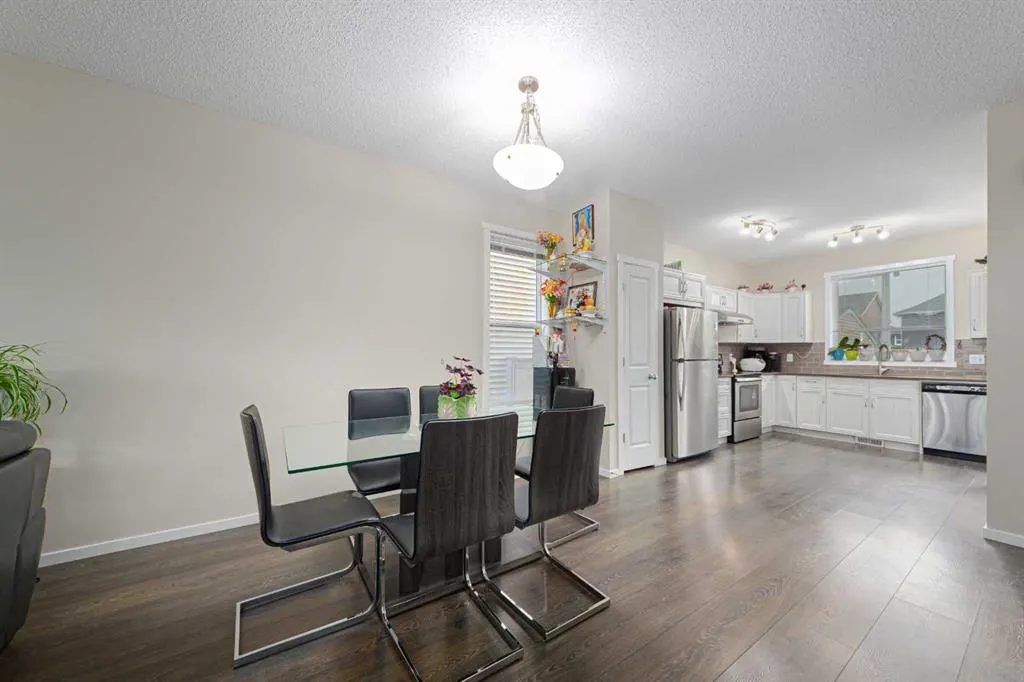 74 Legacy Boulevard SE