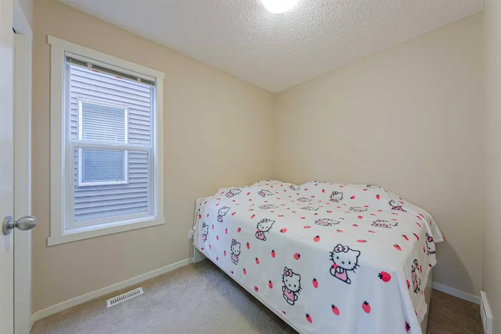 74 Legacy Boulevard SE