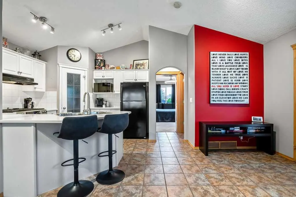 128 Cramond Crescent SE