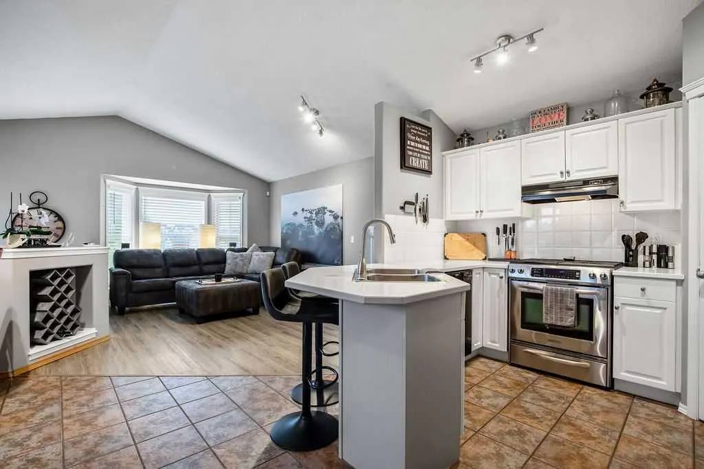 128 Cramond Crescent SE
