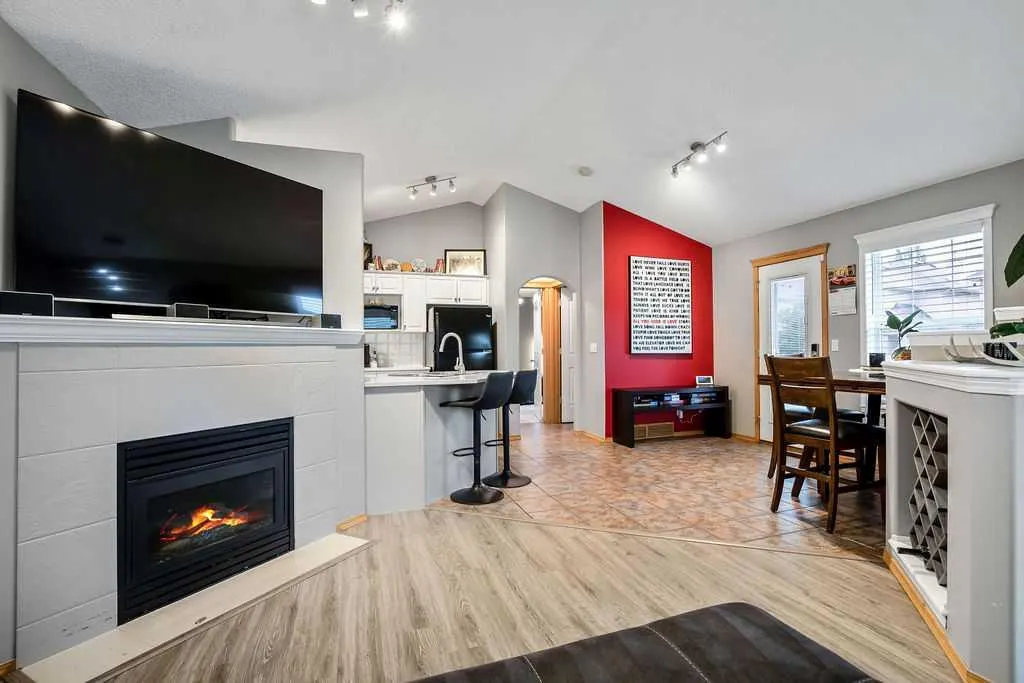 128 Cramond Crescent SE