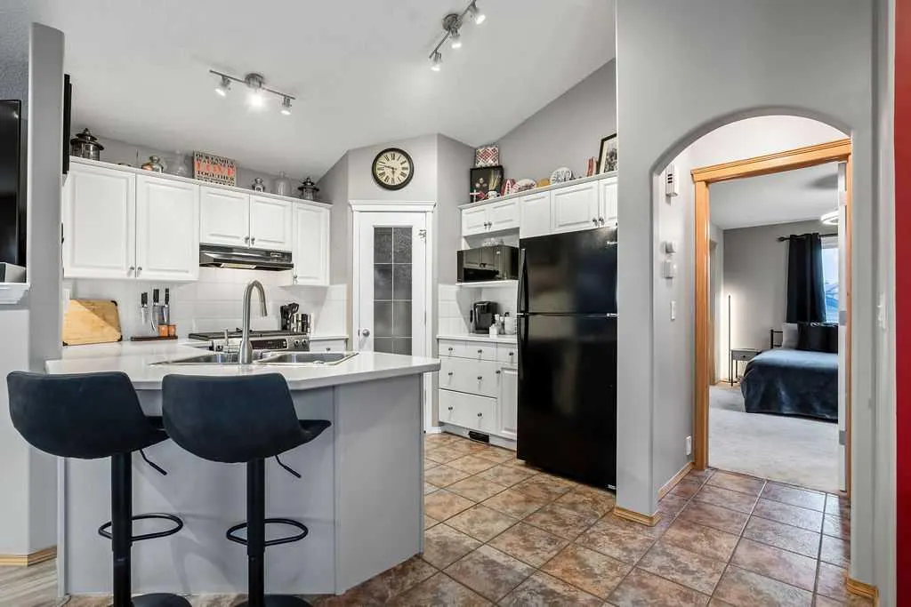 128 Cramond Crescent SE