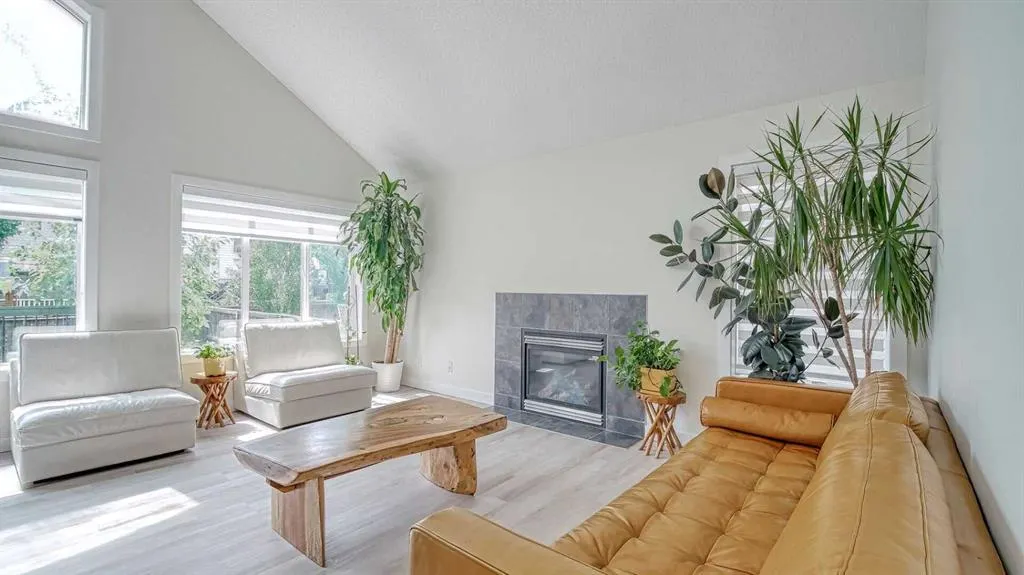 340 Copperfield Boulevard SE