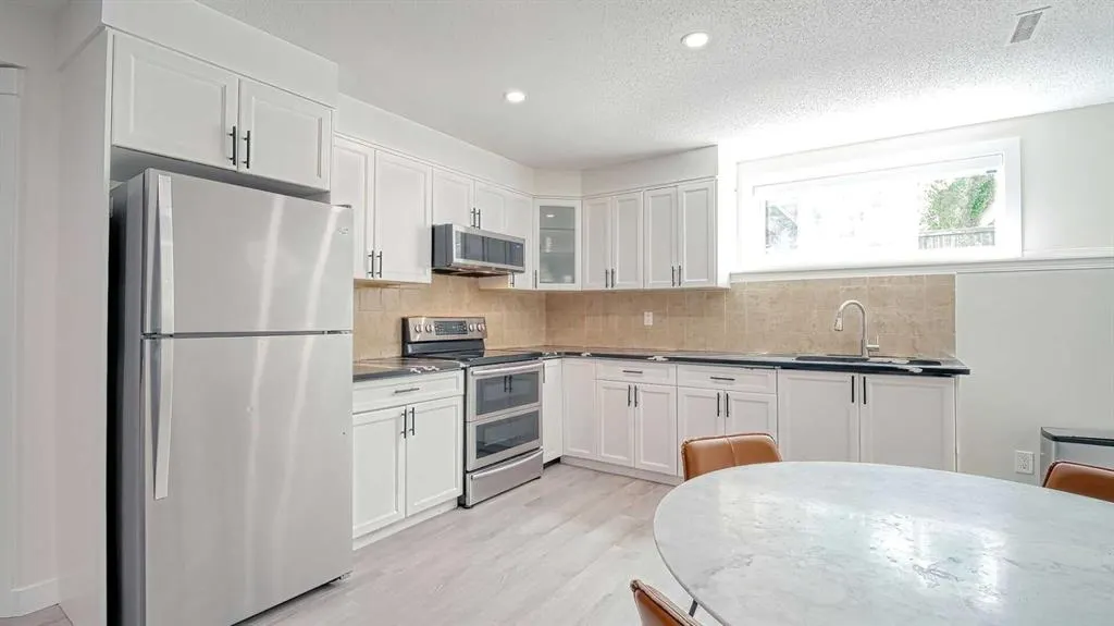 340 Copperfield Boulevard SE