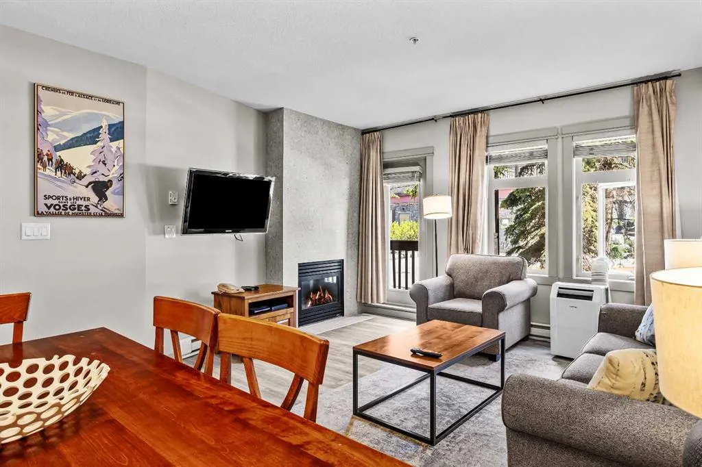107 Montane Road, #106