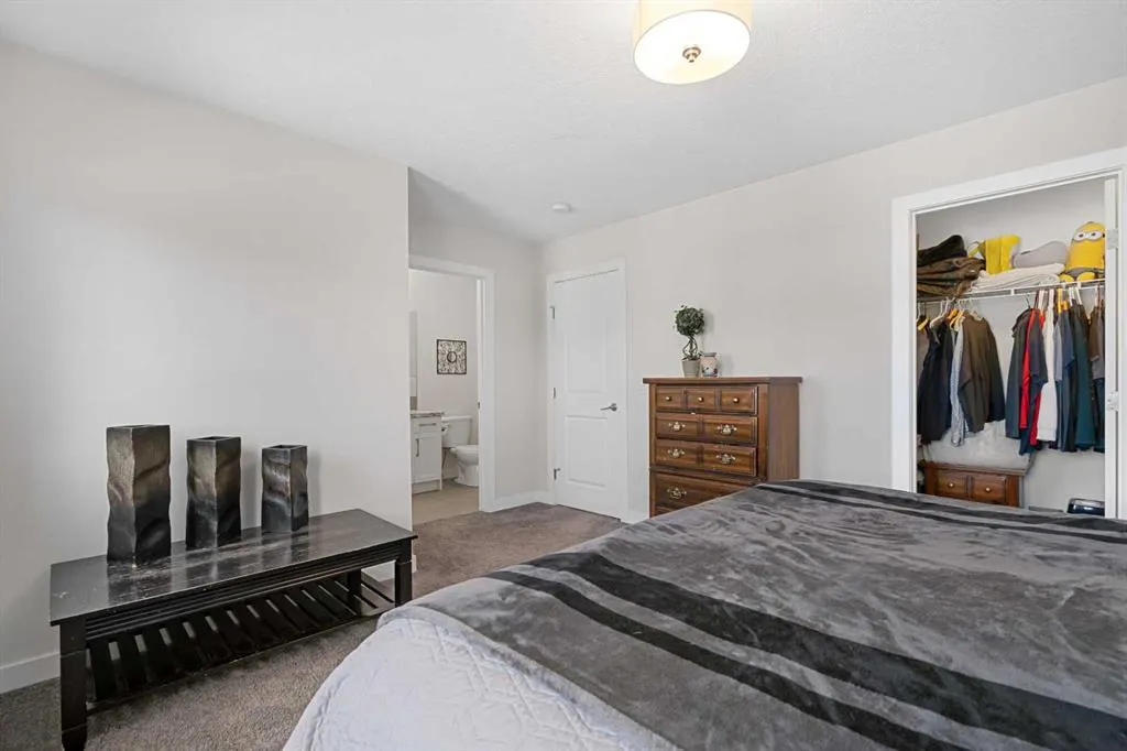 388 Bayview Way SW