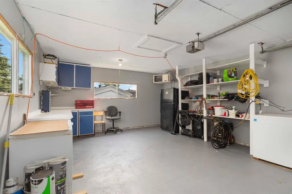 150 Hilltop Crescent