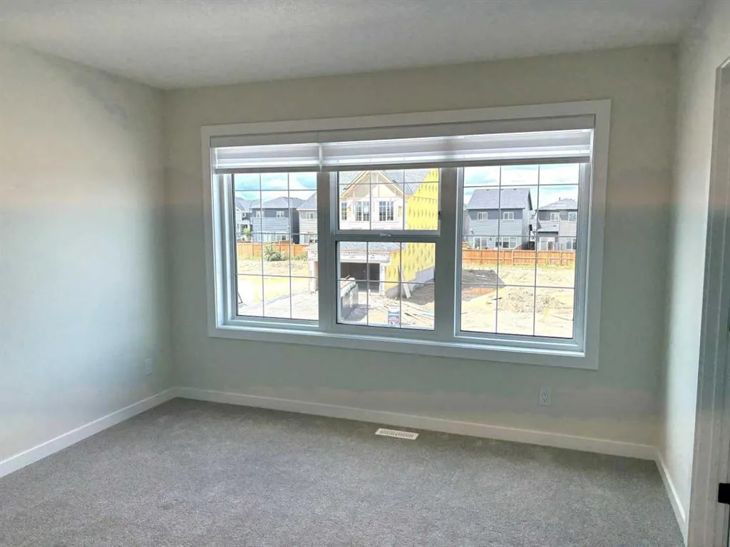 43 Legacy Glen Heights SE