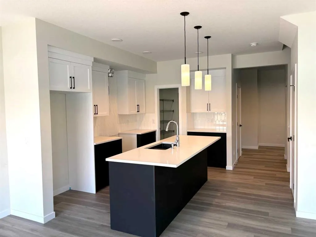 43 Legacy Glen Heights SE