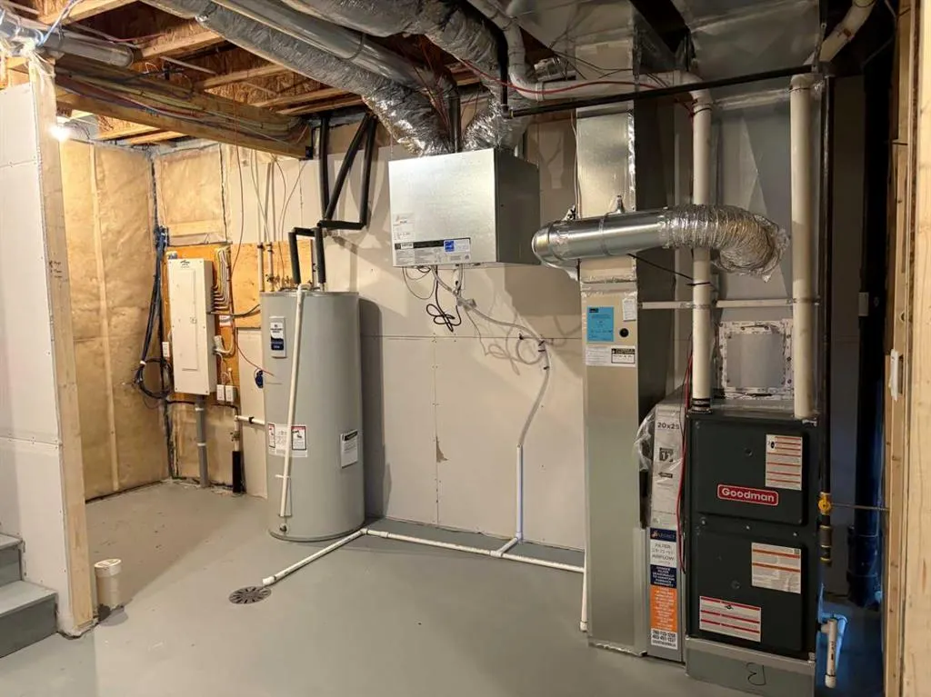 43 Legacy Glen Heights SE