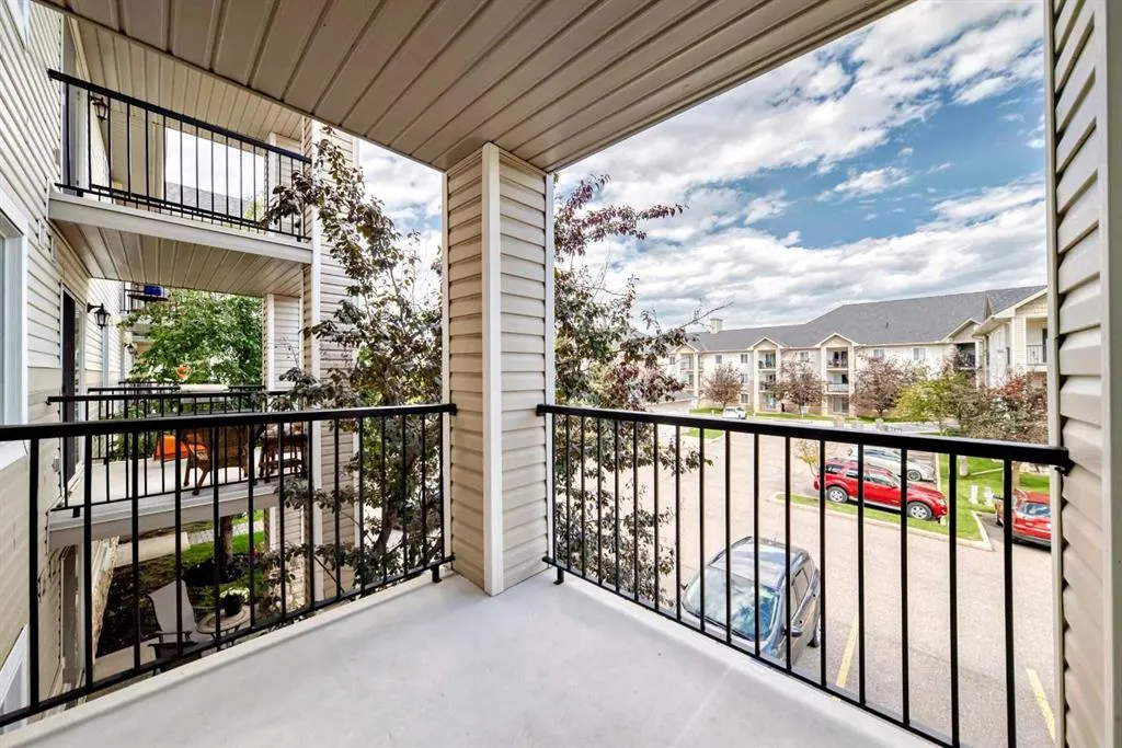 2371 Eversyde Avenue SW, #1225