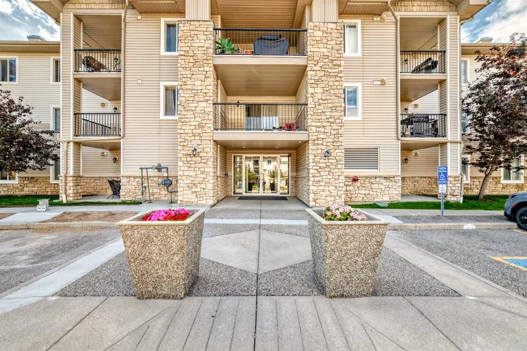 2371 Eversyde Avenue SW, #1225