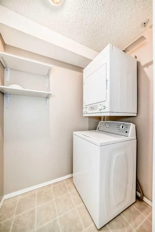 2371 Eversyde Avenue SW, #1225