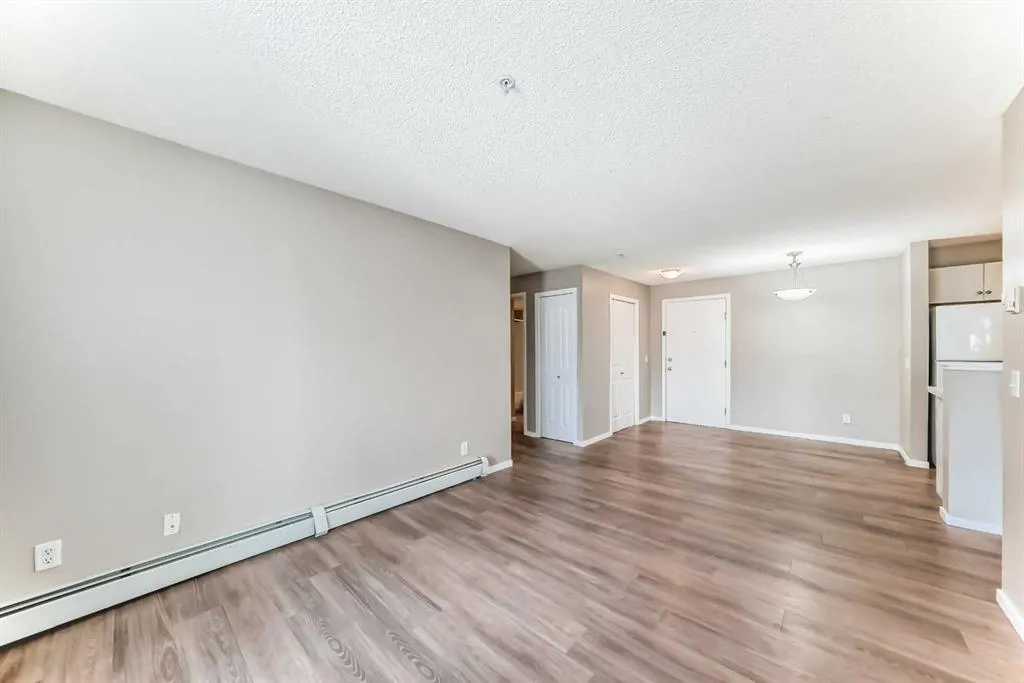 2371 Eversyde Avenue SW, #1225