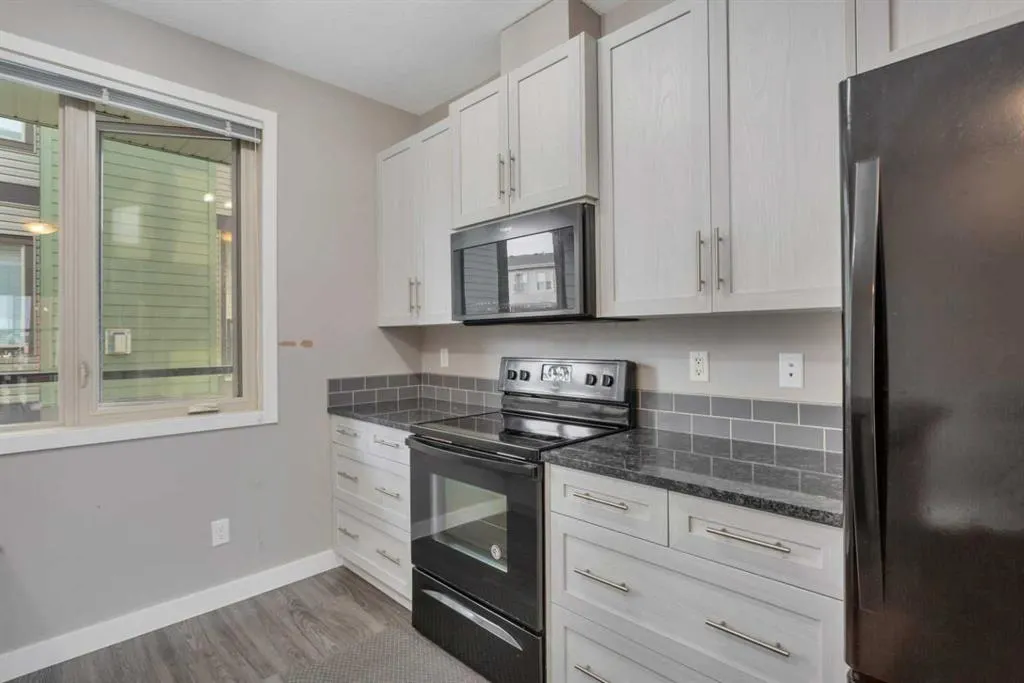125 Caribou Crescent, #602