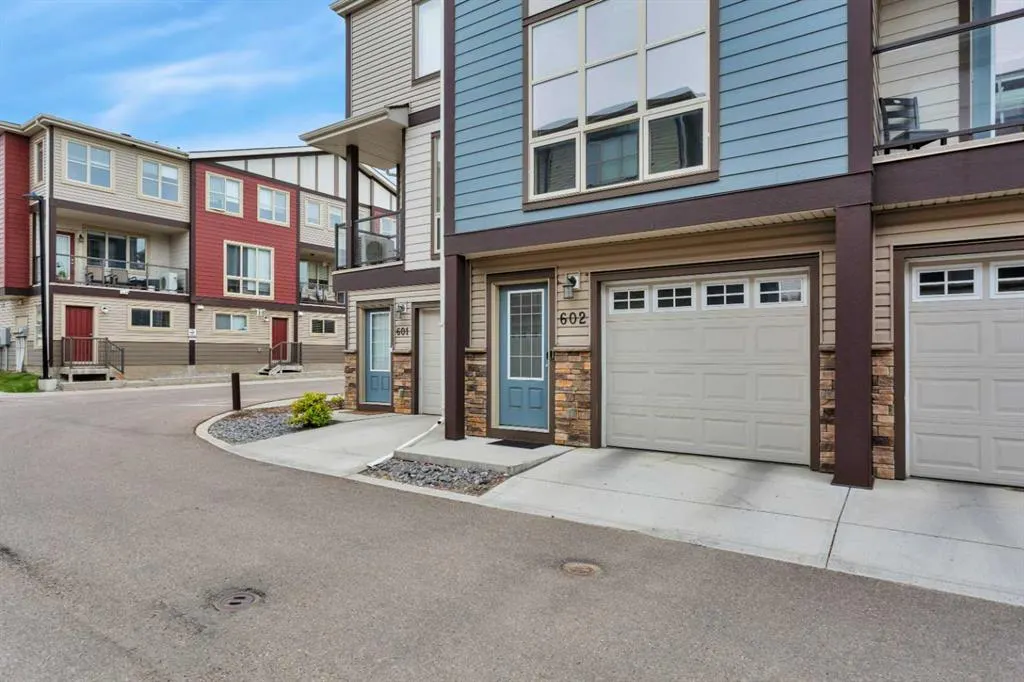125 Caribou Crescent, #602