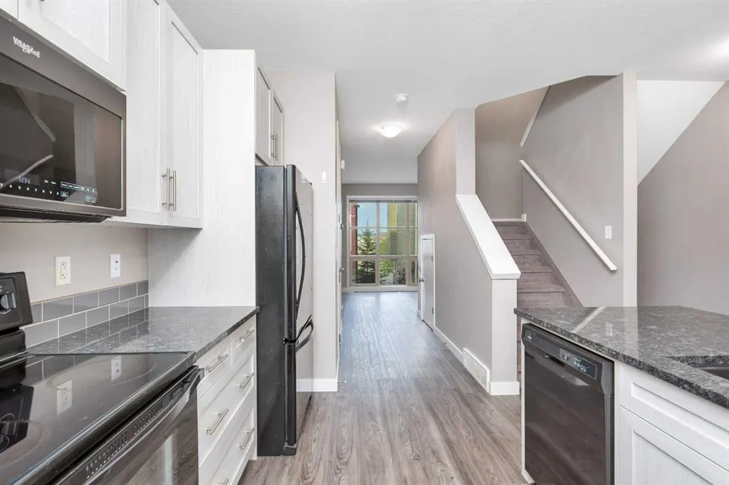 125 Caribou Crescent, #602