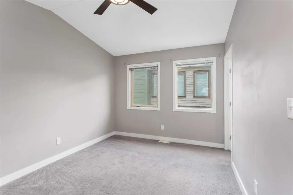 125 Caribou Crescent, #602