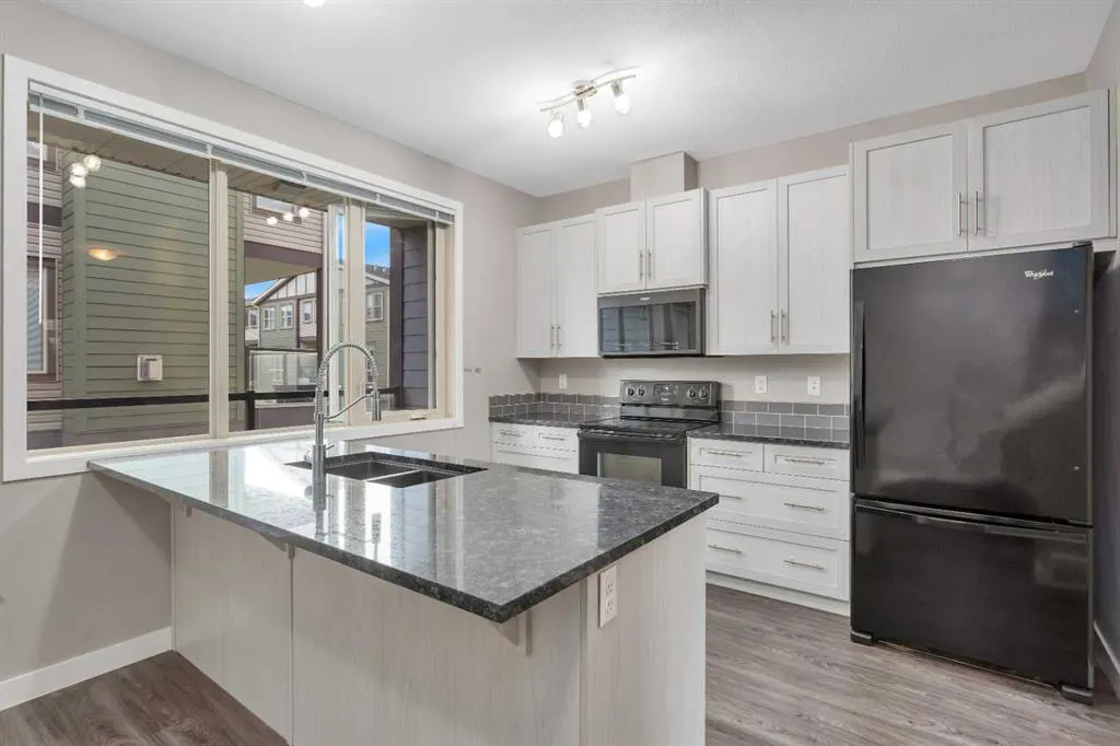 125 Caribou Crescent, #602
