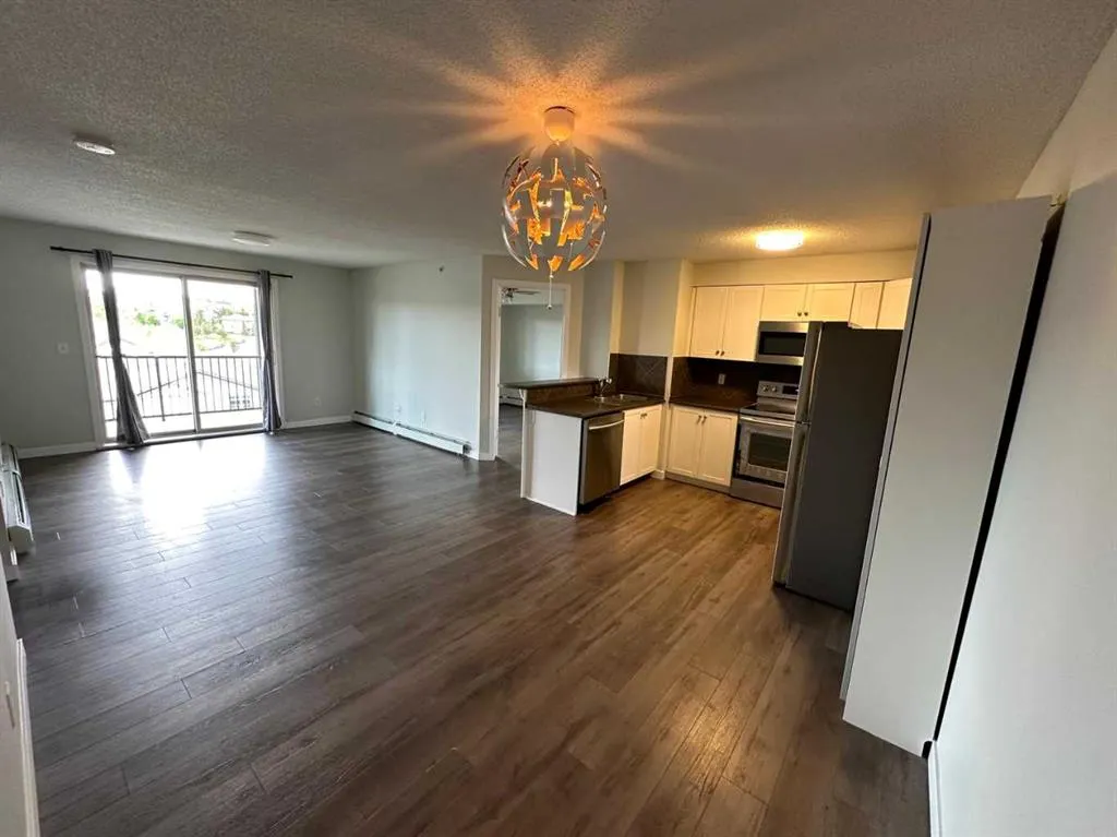 60 Panatella Street NW, #4408
