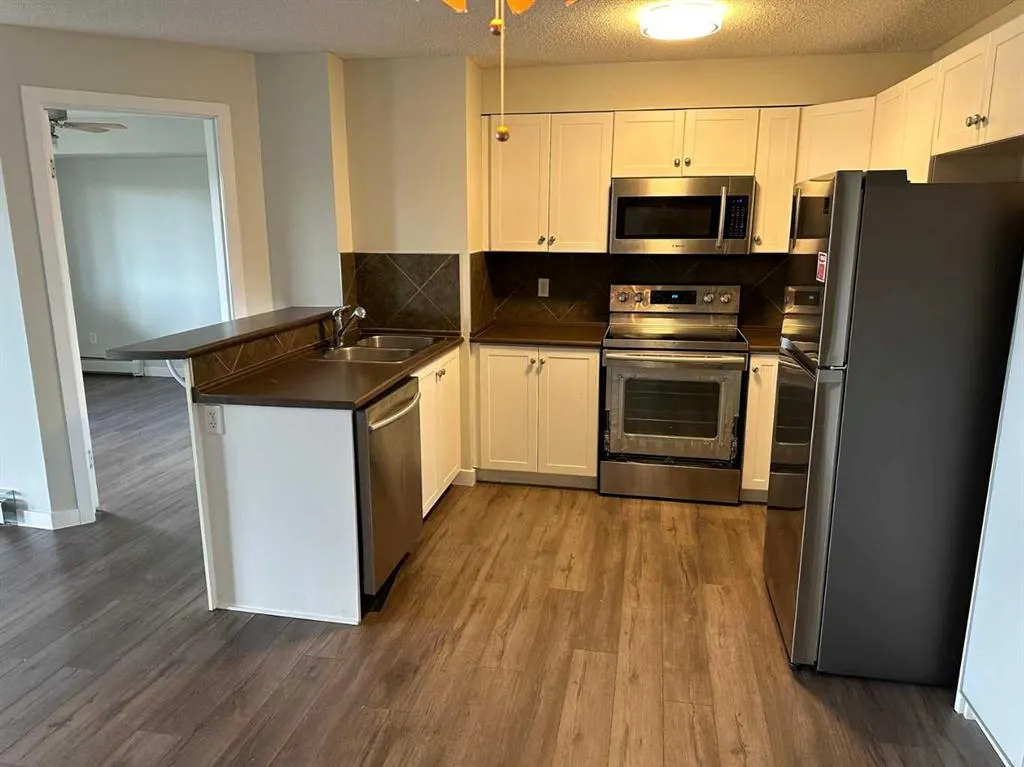 60 Panatella Street NW, #4408
