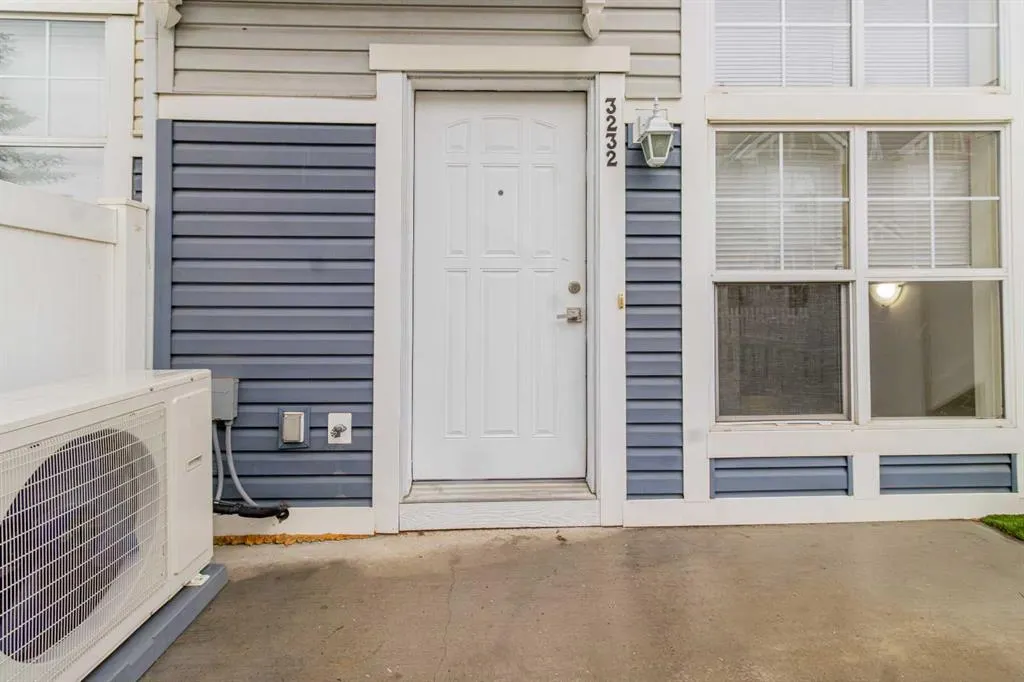 3232 New Brighton Gardens SE