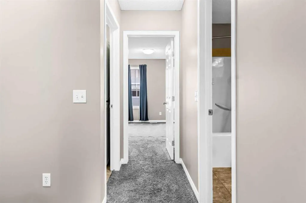 3232 New Brighton Gardens SE