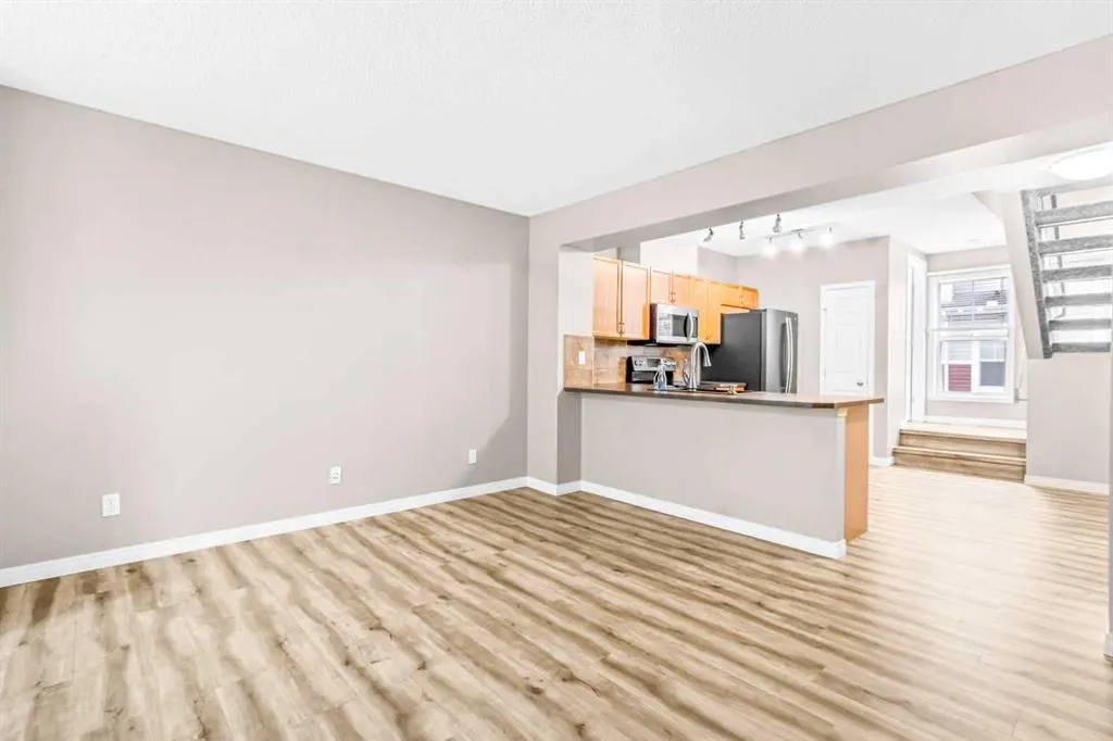 3232 New Brighton Gardens SE
