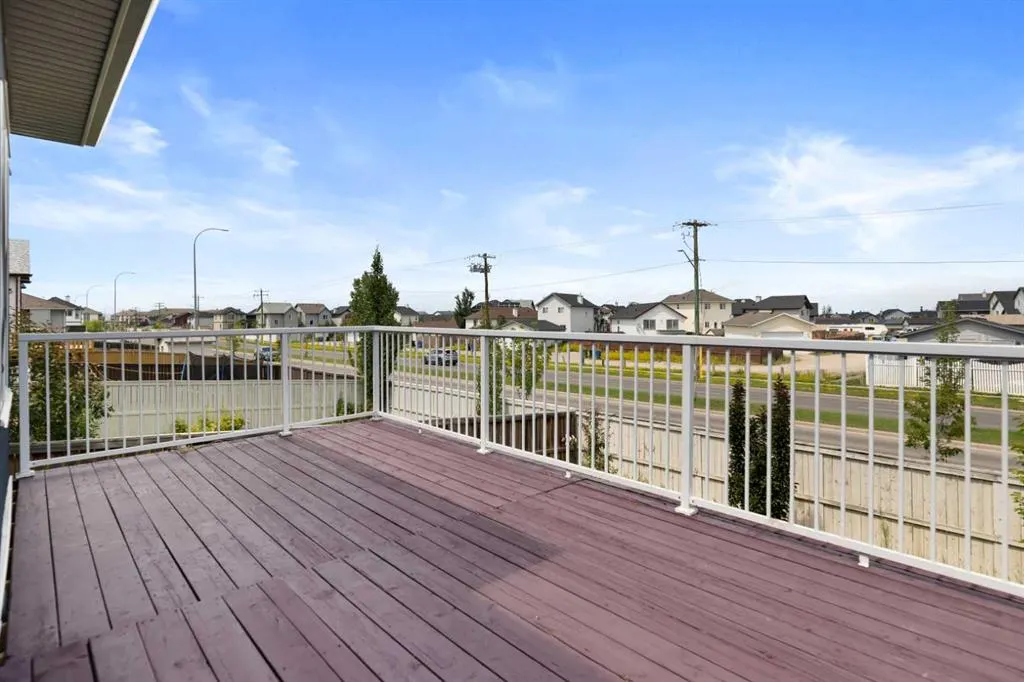 127 Tarawood Grove NE