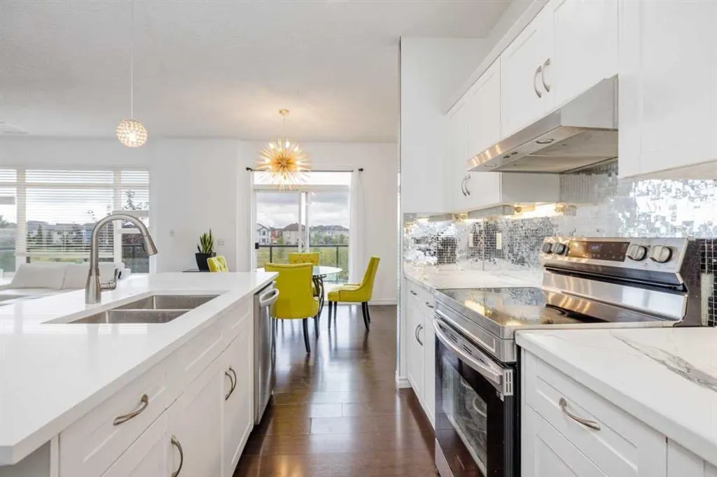 61 Saddlecrest Place NE