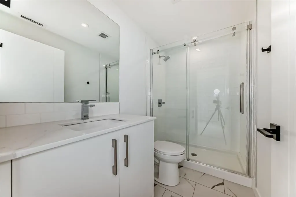 110 18A Street NW, #201