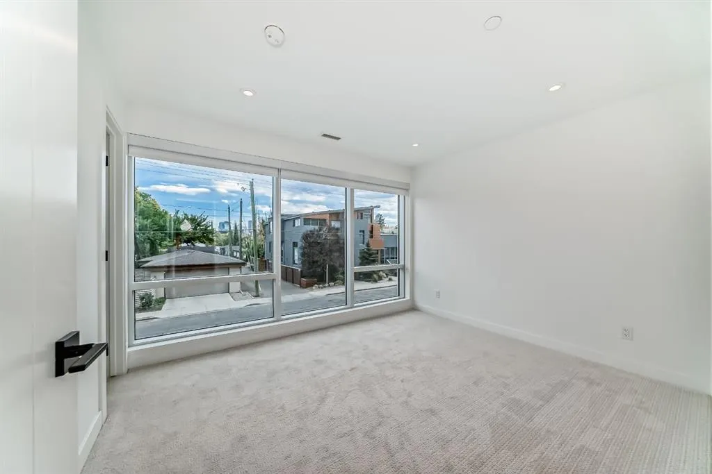 110 18A Street NW, #201
