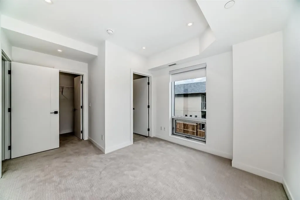 110 18A Street NW, #201