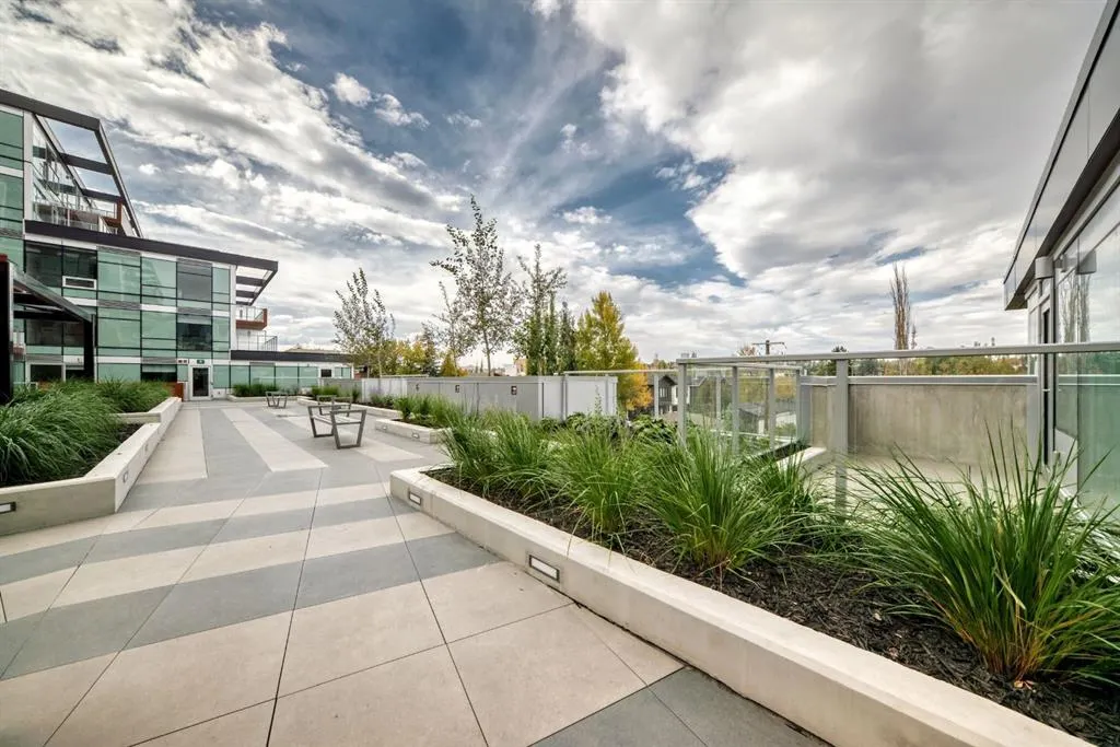 110 18A Street NW, #201