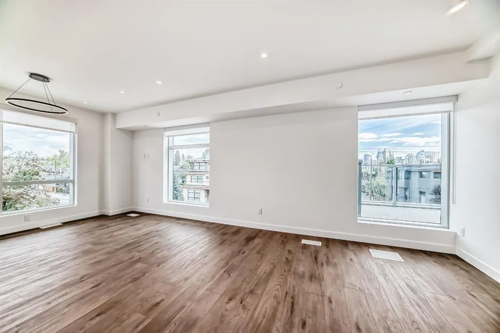 110 18A Street NW, #201