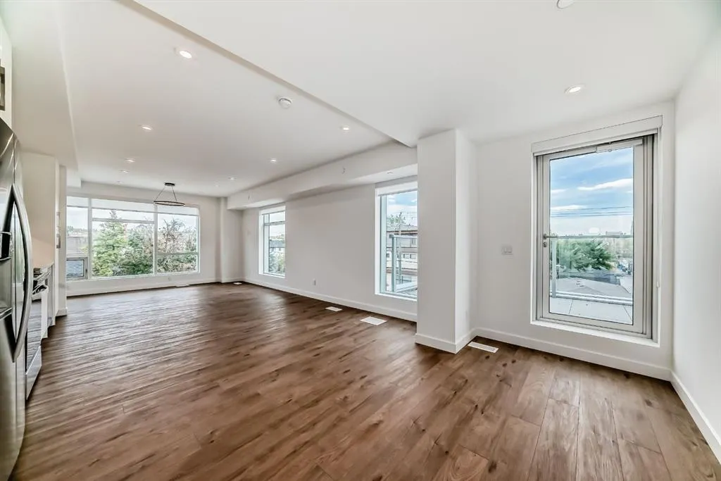 110 18A Street NW, #201