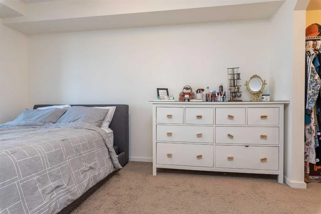 99 Copperstone Park SE, #2219